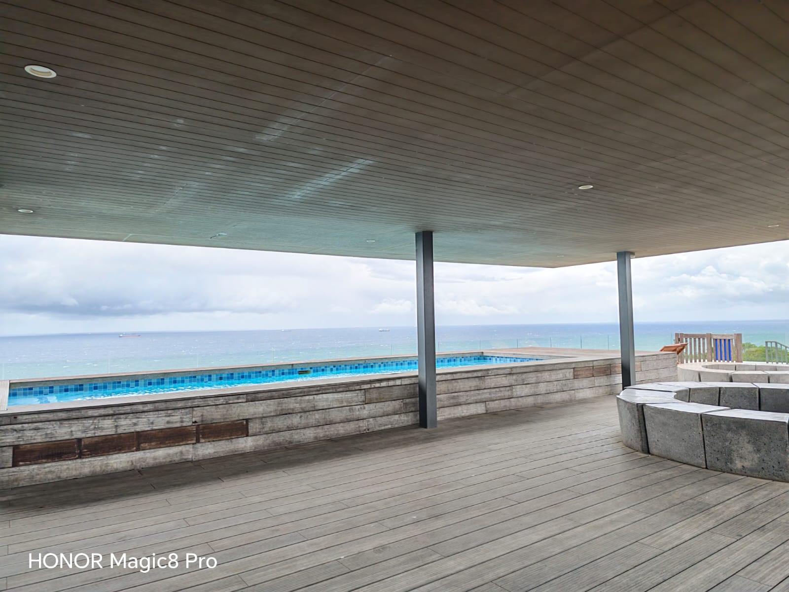 roof top pool 2